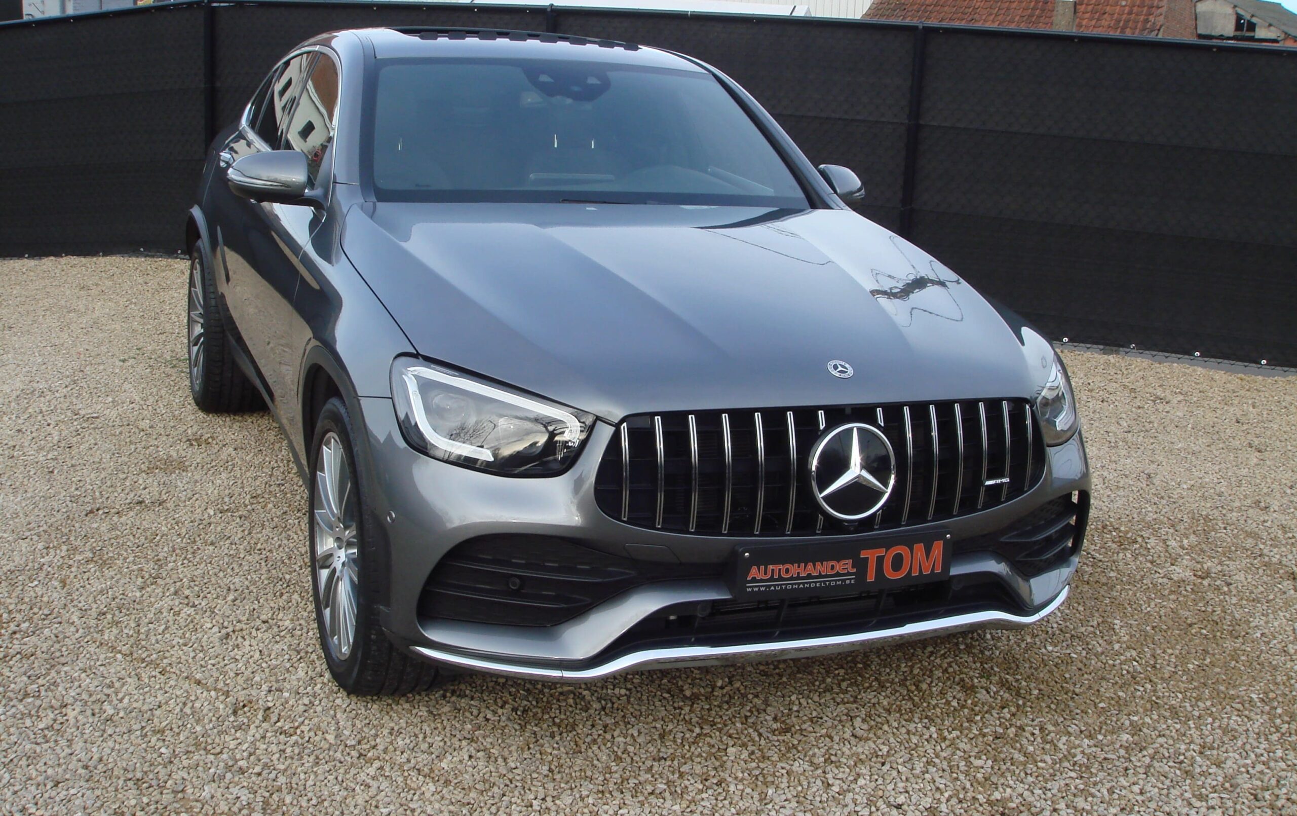 MERCEDES GLC 250 AMG LINE